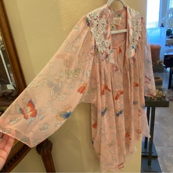 Vintage VICTORIA’S SECRET Gold Label Pink Lace Butterfly 2-Piece Robe Gown Set-S - Picture 5 of 12